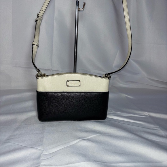 Kate Spade New York Grove Street Millie Color block Crossbody Bag - Picture 1 of 9
